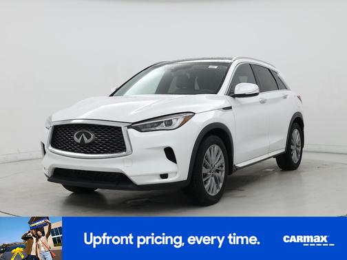 White 2023 INFINITI QX50 Luxe