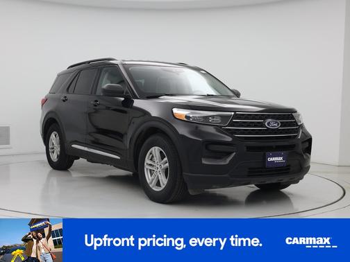 Black 2024 Ford Explorer XLT