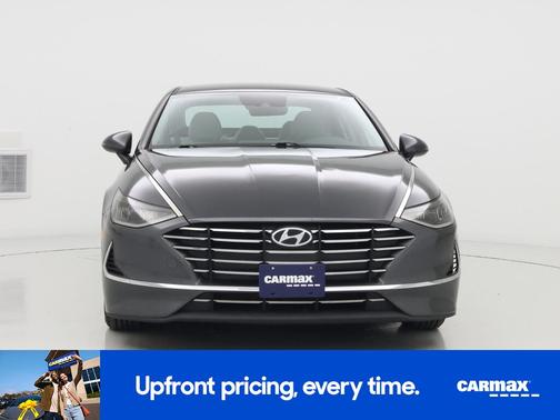 2022 Hyundai SONATA SE