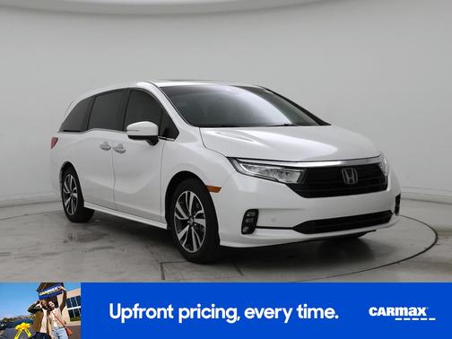 White 2024 Honda Odyssey Touring