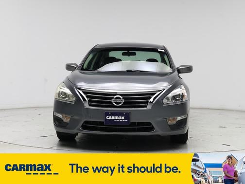 2014 Nissan Altima SV