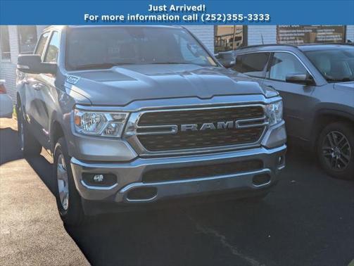 2022 RAM 1500 Big Horn Crew Cab 4x4 57' Box