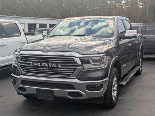 2022 RAM 1500 Laramie Crew Cab 4x4 57' Box