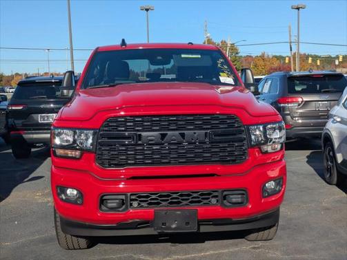 2024 RAM 2500 Big Horn Crew Cab 4x4 64' Box