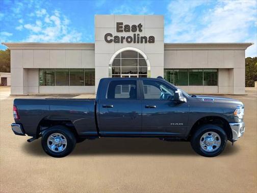 2024 RAM 2500 Big Horn Crew Cab 4x4 64' Box