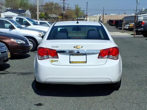 2014 Chevrolet Cruze LS