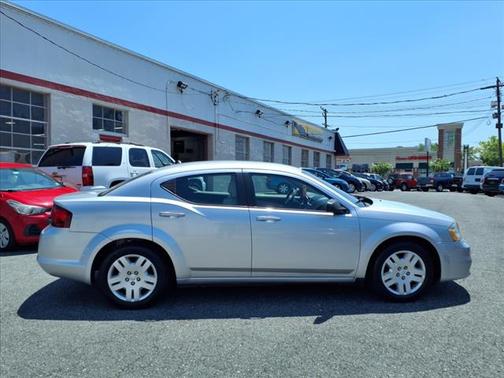 2011 Dodge Avenger Express
