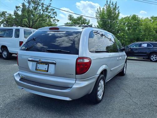 2007 Chrysler Town & Country Touring