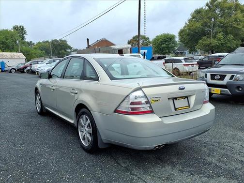 2009 Ford Taurus SEL