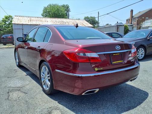 2013 Hyundai Genesis 3.8