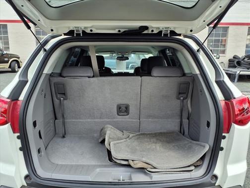 2012 Chevrolet Traverse LS