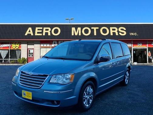 2010 Chrysler Town & Country Limited