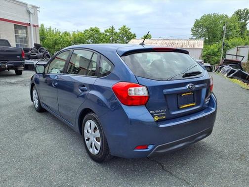 2012 Subaru Impreza 2.0i