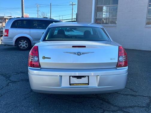 2009 Chrysler 300 LX