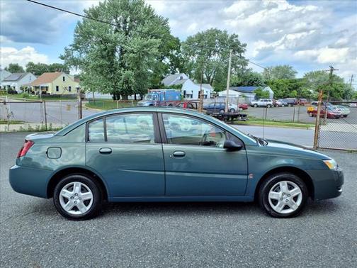 2007 Saturn Ion 2