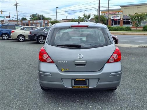 2009 Nissan Versa 1.8 S
