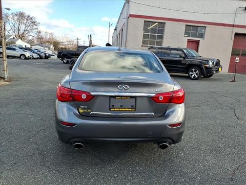2014 INFINITI Q50 Premium