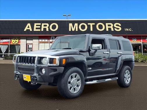 Black 2007 Hummer H3 Base