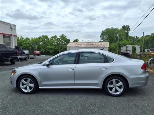 2012 Volkswagen Passat Base