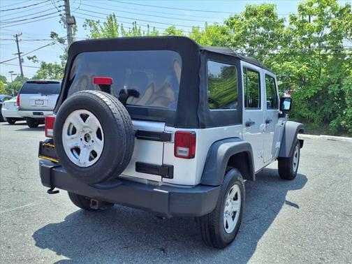 2011 Jeep Wrangler Unlimited Sport
