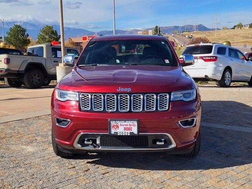 Photo 5 of 32 of 2021 Jeep Grand Cherokee Overland