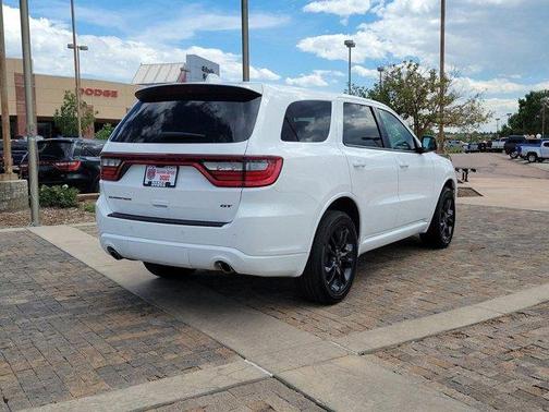 Photo 3 of 28 of 2021 Dodge Durango GT
