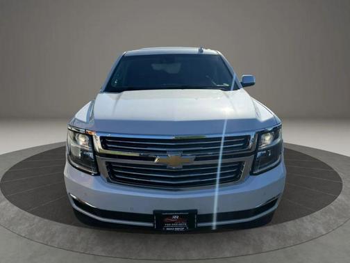 White 2017 Chevrolet Suburban Premier