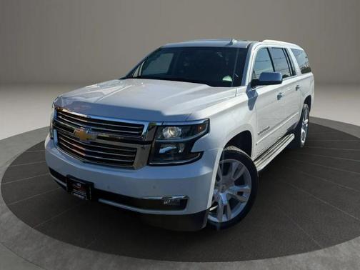 White 2017 Chevrolet Suburban Premier