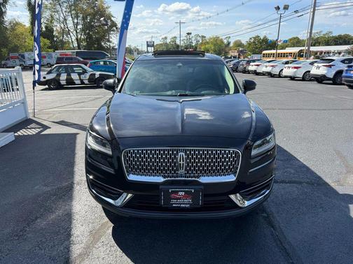 2019 Lincoln Nautilus Select