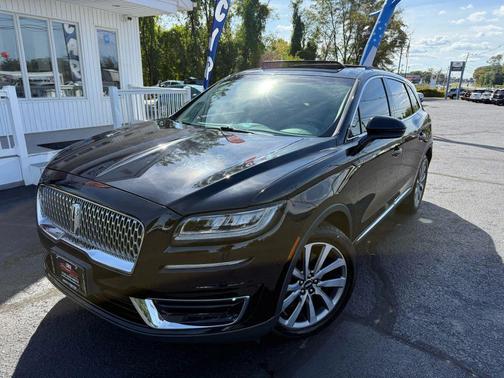 2019 Lincoln Nautilus Select