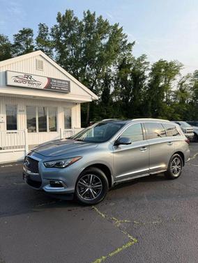 2017 INFINITI QX60 Base