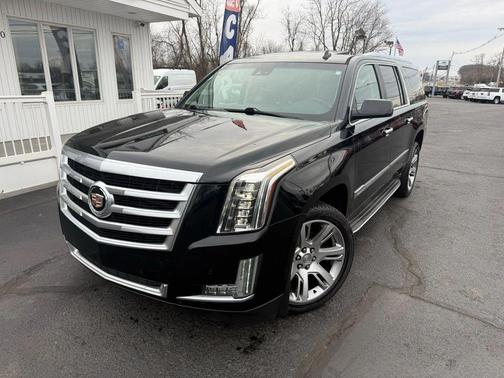 2015 Cadillac Escalade ESV Sport