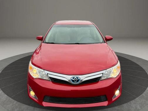 2014 Toyota Camry Hybrid XLE