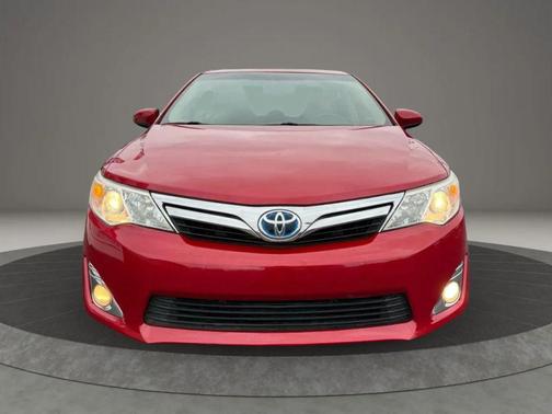 2014 Toyota Camry Hybrid XLE