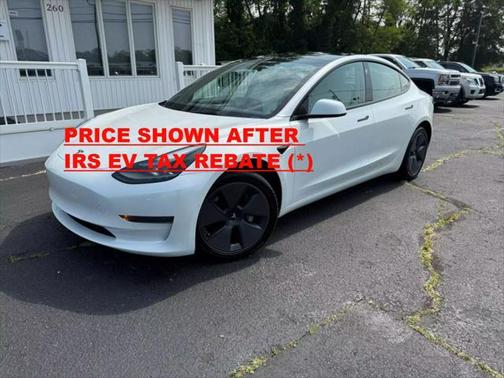 2022 Tesla Model 3 Standard Range