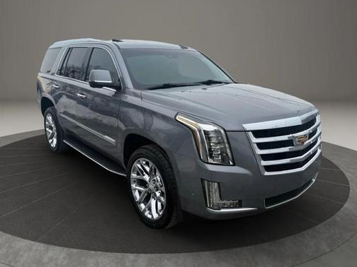 2019 Cadillac Escalade Luxury