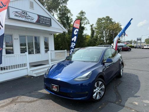 2024 Tesla Model Y Long Range Dual Motor All-Wheel Drive