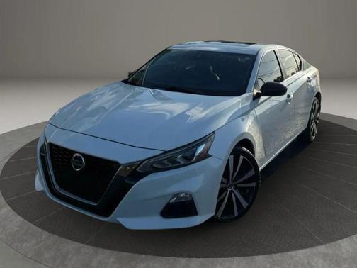 2020 Nissan Altima SR Intelligent AWD