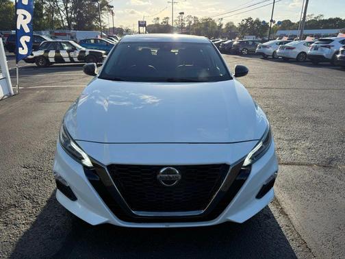 2020 Nissan Altima SR Intelligent AWD