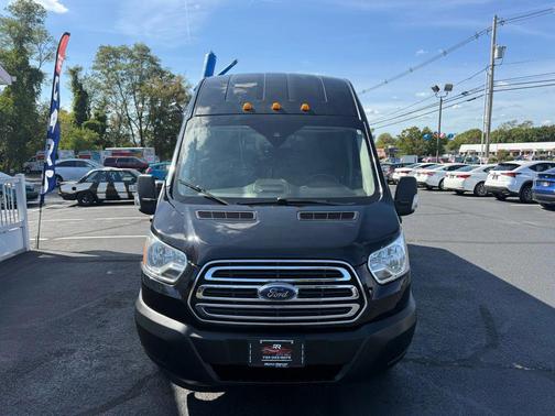 2017 Ford Transit-350 XLT