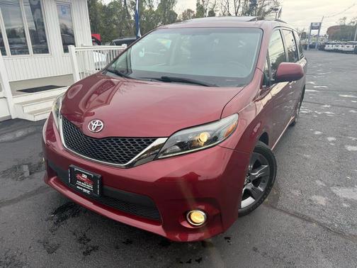 2015 Toyota Sienna SE Premium