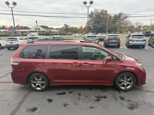 2015 Toyota Sienna SE Premium