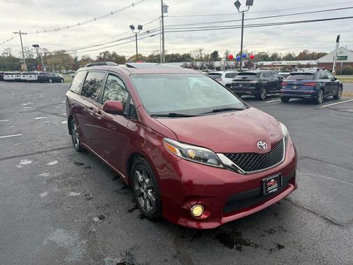 2015 Toyota Sienna SE Premium