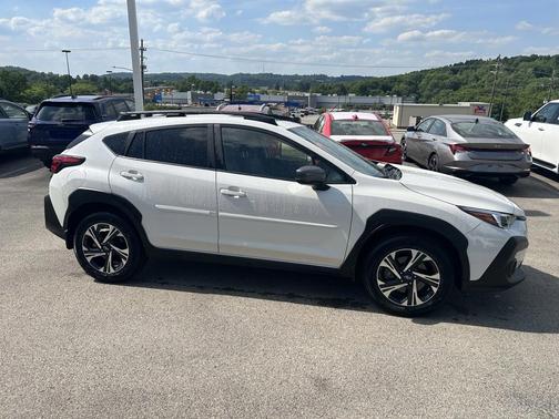 Crystal White Pearl 2024 Subaru Crosstrek Premium