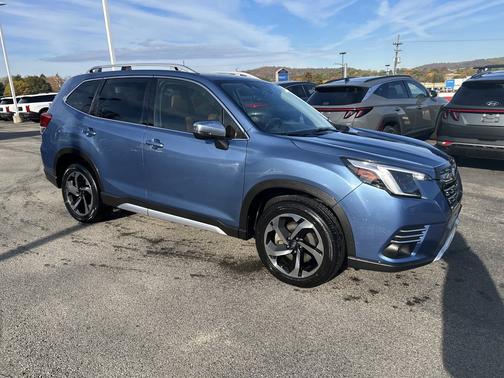 2023 Subaru Forester Touring
