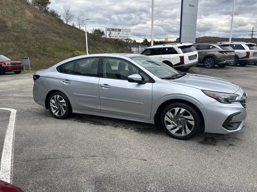 2025 Subaru Legacy Limited