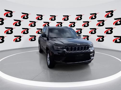2024 Jeep Grand Cherokee Laredo