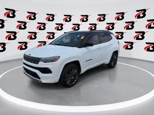 2022 Jeep Compass Altitude