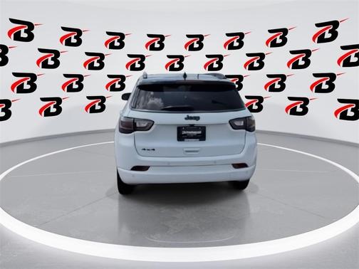 2022 Jeep Compass Altitude