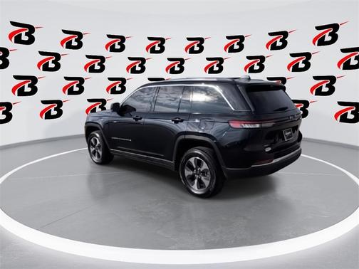 2023 Jeep Grand Cherokee 4xe Base